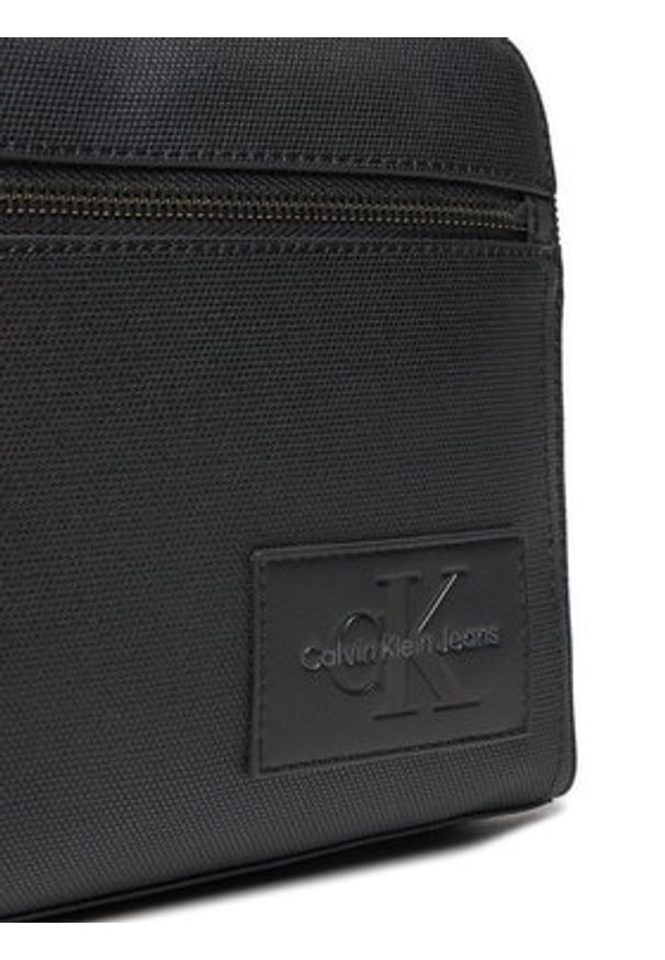 Calvin Klein Jeans Saszetka K50K512996 Czarny. Kolor: czarny. Materiał: skóra