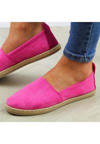 POTOCKI - Różowe espadryle damskie, półbuty Potocki 16009. Kolor: różowy. Materiał: zamsz. Obcas: na obcasie. Wysokość obcasa: średni