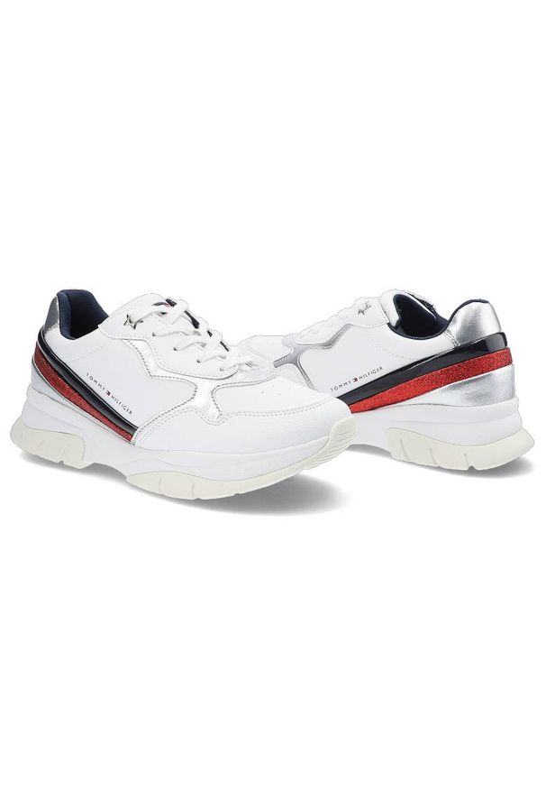 TOMMY HILFIGER - Białe Sneakersy Tommy Hilfiger Damskie Modne Buty. Okazja: na uczelnię, na spacer. Zapięcie: pasek. Kolor: biały. Szerokość cholewki: normalna. Wzór: paski. Materiał: materiał, skóra ekologiczna. Obcas: na obcasie. Styl: sportowy. Wysokość obcasa: niski