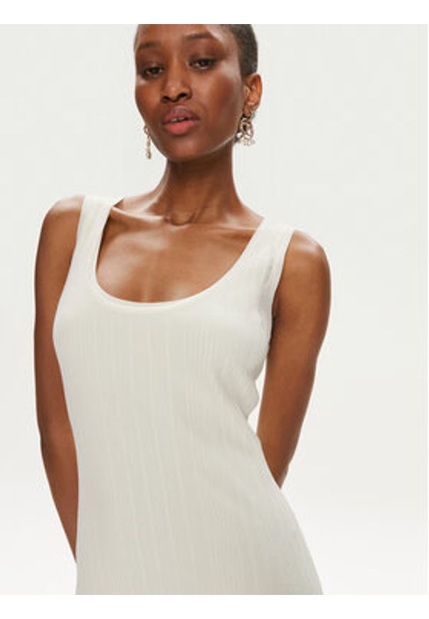 Pinko Sukienka codzienna Dune 103540 A1ND Écru Slim Fit. Okazja: na co dzień. Materiał: syntetyk. Typ sukienki: proste. Styl: casual