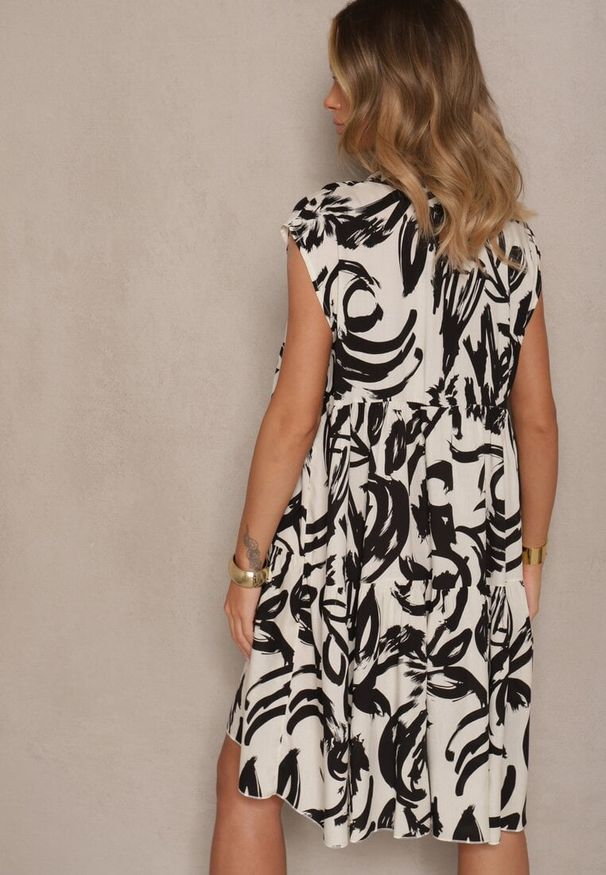 Renee - Czarna Sukienka z Bawełny Ozdobiona Abstrakcyjnym Motywem Lisovia. Okazja: na co dzień. Kolor: czarny. Materiał: bawełna. Wzór: aplikacja. Sezon: lato. Styl: casual