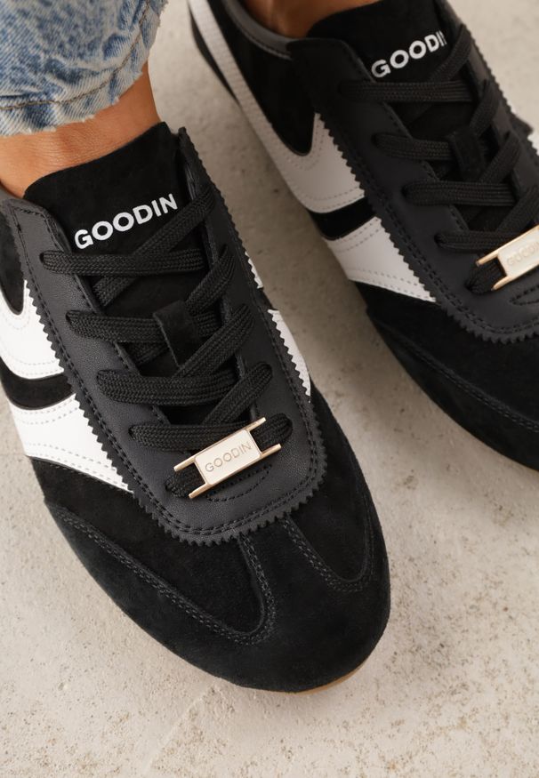 Renee - Czarne Sneakersy Klasyczne Tenisówki z Zamszu Naturalnego Talanashta. Okazja: na co dzień. Kolor: czarny. Materiał: zamsz