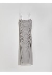 Reserved - Tiulowa sukienka z marszczeniami - jasnoszary. Kolor: szary. Materiał: tiul
