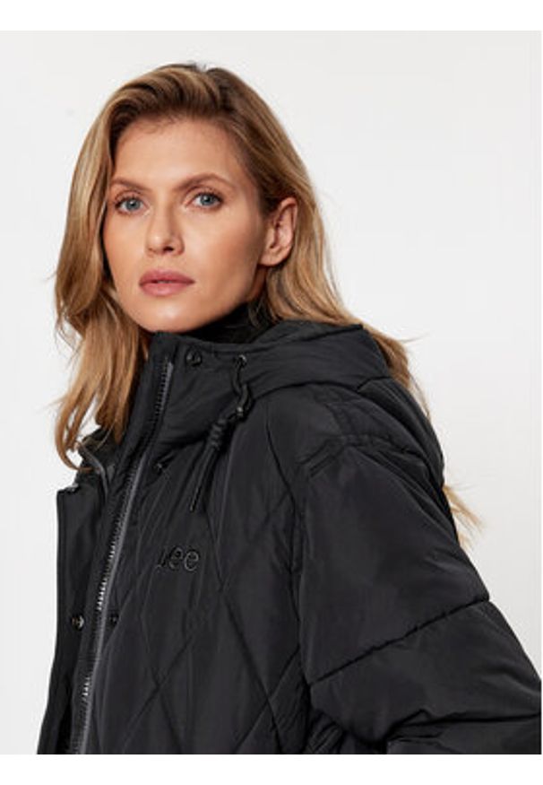 Lee Kurtka zimowa 112341599 Czarny Relaxed Fit. Kolor: czarny. Materiał: puch, syntetyk. Sezon: zima