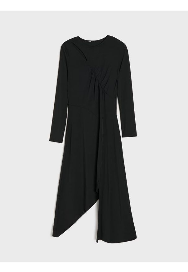 Sinsay - Sukienka midi z asymetrycznym dołem - czarny. Kolor: czarny. Typ sukienki: asymetryczne. Długość: midi