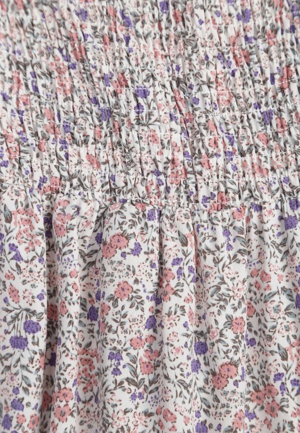 Born2be - Jasnobeżowa Sukienka Rozkloszowana na Ramiączkach w Kwiaty Hasana. Okazja: na co dzień. Kolor: beżowy. Długość rękawa: na ramiączkach. Wzór: kwiaty. Sezon: lato. Typ sukienki: proste. Styl: elegancki, casual