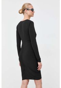 Marciano Guess sukienka kolor czarny mini dopasowana. Kolor: czarny. Materiał: dzianina. Długość rękawa: długi rękaw. Typ sukienki: dopasowane. Długość: mini #2