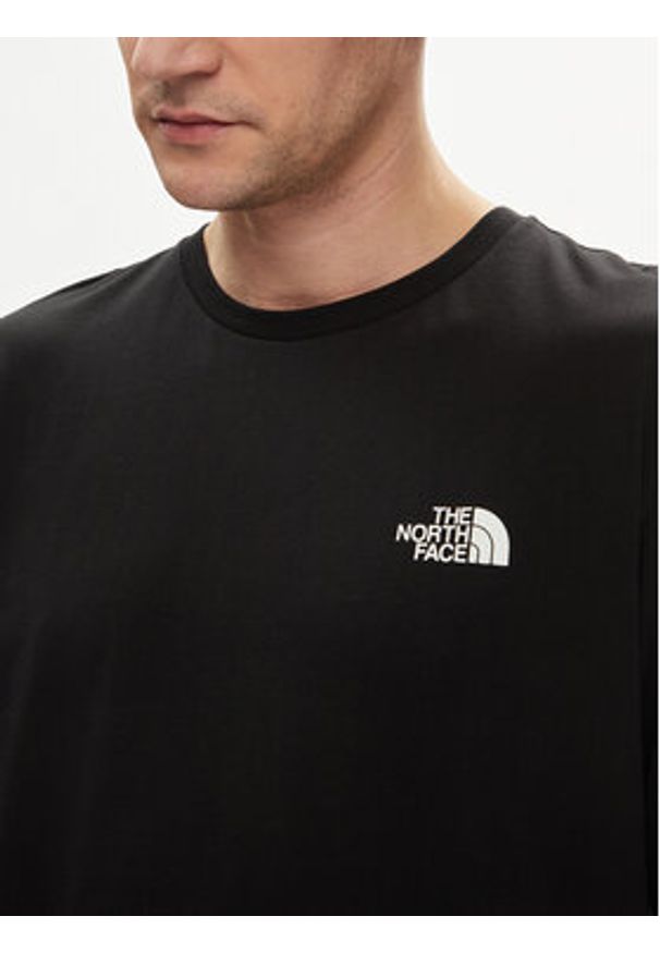 The North Face Longsleeve Easy NF0A87N8 Czarny Regular Fit. Kolor: czarny. Materiał: bawełna. Długość rękawa: długi rękaw