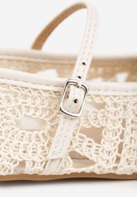 Born2be - Beżowe Ażurowe Balerinki VICES w Stylu Boho z Paskiem z Klamerką Phepheu. Okazja: na co dzień. Zapięcie: pasek. Kolor: beżowy. Materiał: jeans. Wzór: ażurowy. Styl: boho #2