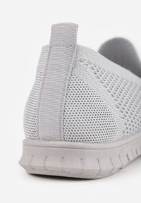 Renee - Szare Tenisówki Pasquier. Okazja: na co dzień. Zapięcie: bez zapięcia. Kolor: szary. Materiał: jeans. Szerokość cholewki: normalna. Wzór: gładki. Obcas: na płaskiej podeszwie. Styl: sportowy, casual #5