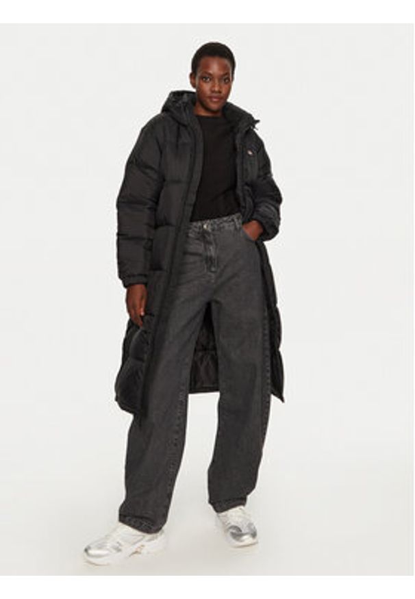 Dickies Płaszcz zimowy Alatna DK0A4XR9BLK Czarny Regular Fit. Kolor: czarny. Materiał: syntetyk. Sezon: zima