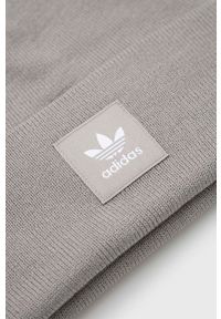 adidas Originals czapka kolor szary z cienkiej dzianiny. Kolor: szary. Materiał: dzianina. Wzór: aplikacja #2