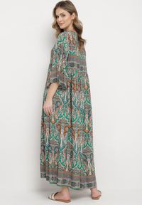 Born2be - Zielona Długa Sukienka Rozkloszowana z Rękawami 3/4 we Wzór Paisley Amarethia. Kolor: zielony. Wzór: paisley. Styl: boho. Długość: maxi #4