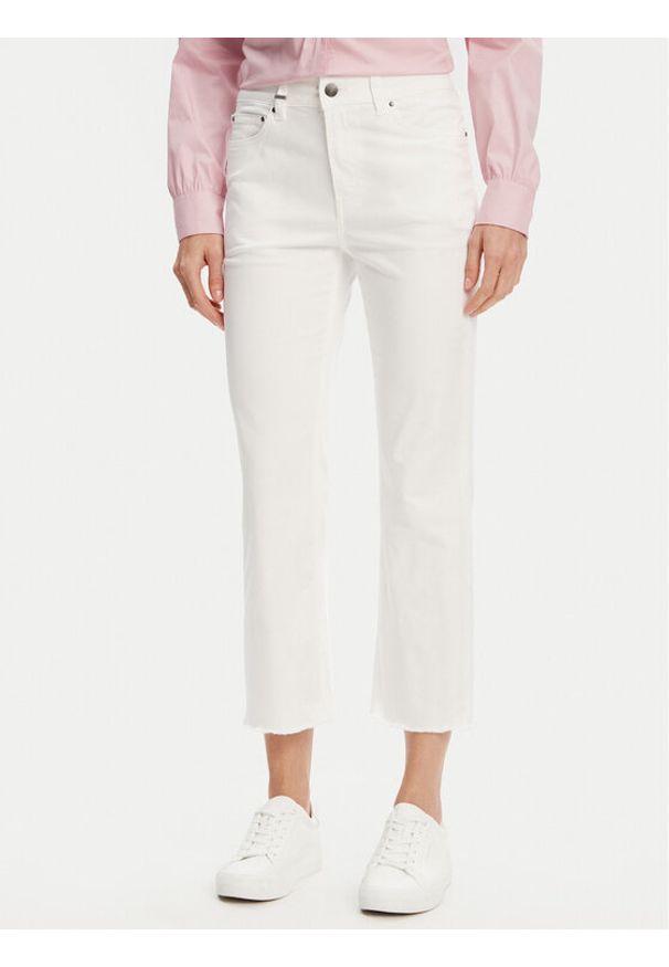 United Colors of Benetton - United Colors Of Benetton Jeansy 46QRDE010 Écru Flare Fit. Kolor: kremowy