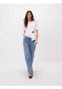 Reserved - Jeansy wide leg z aplikacjami - niebieski. Kolor: niebieski. Wzór: aplikacja #1