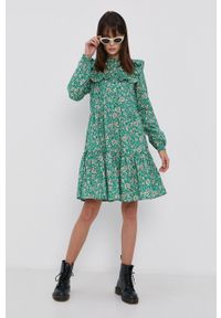 Vero Moda - Sukienka bawełniana. Kolor: zielony. Materiał: bawełna. Typ sukienki: rozkloszowane