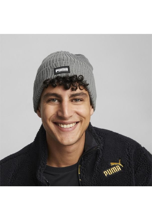 Fasola Puma Ribbed Classic Cuff Beanie. Kolor: wielokolorowy, szary, biały. Materiał: akryl, materiał. Sezon: zima. Styl: sportowy