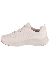 skechers - Buty do chodzenia damskie Skechers Vapor Foam Fresh Trend. Kolor: beżowy. Materiał: materiał, tkanina. Szerokość cholewki: normalna. Sport: turystyka piesza