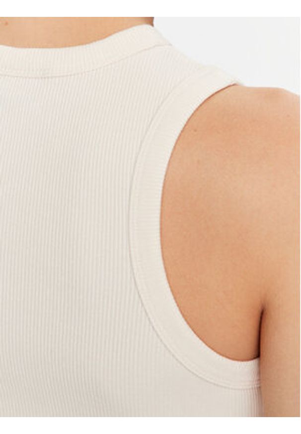 Guess Top V3GP19 K8RT2 Beżowy Slim Fit. Kolor: beżowy. Materiał: wiskoza