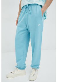 Levi's® - Levi's spodnie dresowe bawełniane Gold Tab™ kolor niebieski z aplikacją. Kolor: niebieski. Materiał: bawełna, dresówka. Wzór: aplikacja #1