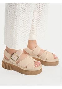 Clarks Sandały Evamar Wish 26181202 Beżowy. Kolor: beżowy. Materiał: zamsz, skóra #5