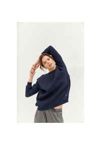 MOONHOLI - Bluza do jogi Moonholi Cozy AF Oversize Sweatshirt z bawełnianej dzianiny. Kolor: niebieski. Materiał: dzianina, bawełna. Sport: joga i pilates #1