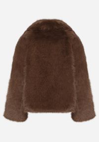 Born2be - Brązowa Jednorzędowa Kurtka Futerko z Szerokim Kołnierzem Conellia. Okazja: na co dzień. Kolor: brązowy. Materiał: futro. Styl: casual, elegancki #4