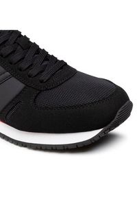 Armani Exchange Sneakersy XUX017 XCC68 00002 Czarny. Kolor: czarny. Materiał: materiał #4