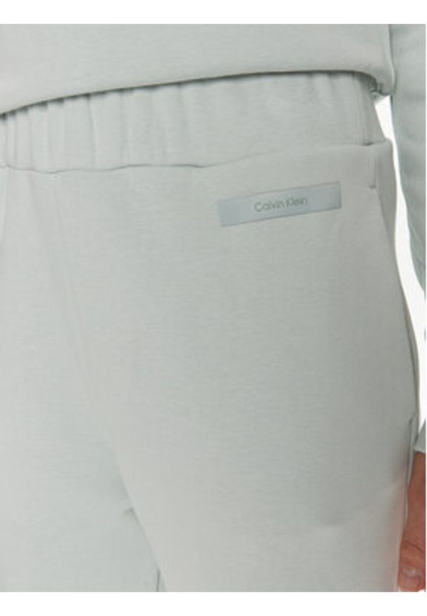 Calvin Klein Spodnie dresowe Micro Logo K20K206632 Zielony Regular Fit. Kolor: zielony. Materiał: bawełna