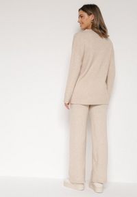 Born2be - Beżowy Dzianinowy Komplet z Bawełną i Wełną Długi Sweter i Szerokie Spodnie Reinesa. Kolor: beżowy. Materiał: wełna, bawełna, dzianina #2