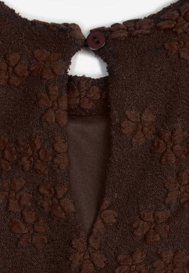 Renee - Brązowe Body Longsleeve z Koronki z Bawełną Zenisesa. Okazja: na imprezę, na co dzień. Typ kołnierza: kołnierzyk stójkowy. Kolor: brązowy. Materiał: bawełna, koronka. Długość rękawa: długi rękaw. Długość: długie. Wzór: koronka. Styl: casual, elegancki