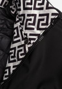 Born2be - Czarna Kurtka Parka z Kapturem z Ozdobną Wyściółką Tiolara. Okazja: na co dzień, na spacer. Typ kołnierza: kaptur. Kolor: czarny. Materiał: jeans. Styl: casual, sportowy #8