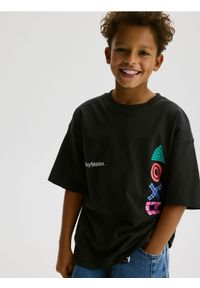 Reserved - T-shirt Playstation - czarny. Kolor: czarny. Materiał: dzianina, bawełna #1