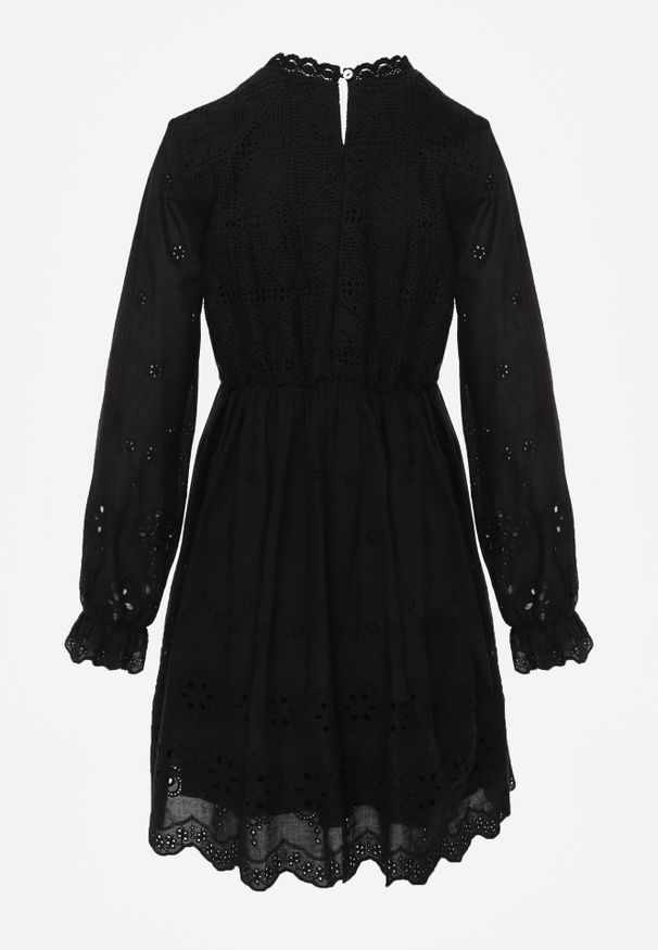 Born2be - Czarna Sukienka w Rustykalnym Stylu z Haftowanej Tkaniny z Bawełną Delogana. Okazja: na co dzień. Kolor: czarny. Materiał: bawełna, tkanina. Wzór: haft. Typ sukienki: rozkloszowane, proste. Styl: casual, elegancki