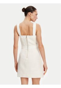 Guess Sukienka codzienna W5GK77 WH610 Écru Slim Fit. Okazja: na co dzień. Kolor: kremowy. Materiał: bawełna. Typ sukienki: proste. Styl: casual #2