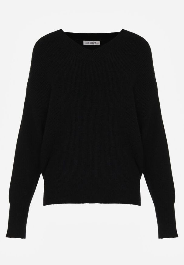 Born2be - Czarny Sweter z Domieszką Kaszmiru z Dekoltem w Serek Feralaine. Okazja: na co dzień, na spotkanie biznesowe. Typ kołnierza: dekolt w serek. Kolor: czarny. Materiał: kaszmir. Styl: casual, biznesowy, elegancki, klasyczny