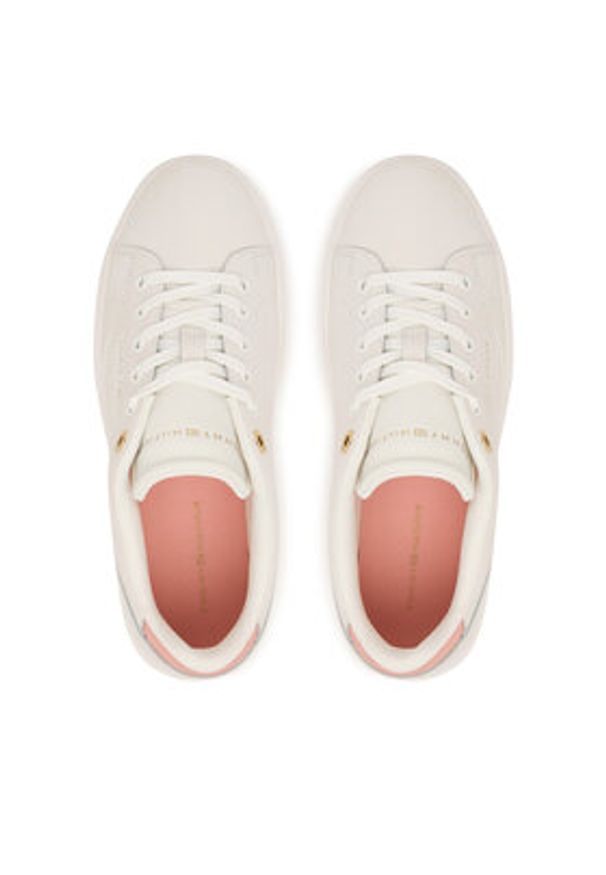 TOMMY HILFIGER - Tommy Hilfiger Sneakersy Th Chic Sneaker FW0FW09105 Kremowy. Kolor: kremowy. Materiał: skóra