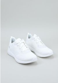 skechers - Buty do chodzenia damskie Skechers Sneaker. Zapięcie: sznurówki. Kolor: biały. Materiał: materiał, syntetyk, tkanina. Szerokość cholewki: normalna. Sport: turystyka piesza