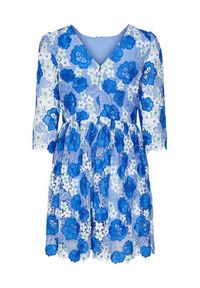YAS Sukienka codzienna 26029716 Niebieski Regular Fit. Okazja: na co dzień. Kolor: niebieski. Materiał: syntetyk. Typ sukienki: proste. Styl: casual #5