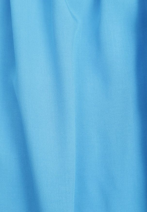 Born2be - Niebieska Wiskozowa Sukienka na Regulowanych Ramiączkach Ulantia. Okazja: na co dzień. Kolor: niebieski. Materiał: wiskoza. Długość rękawa: na ramiączkach. Sezon: lato. Styl: elegancki, casual