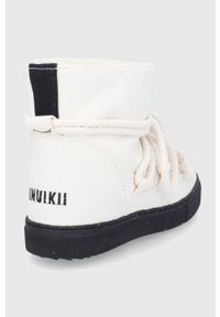 Inuikii Śniegowce kolor biały. Nosek buta: okrągły. Zapięcie: sznurówki. Kolor: biały. Materiał: materiał