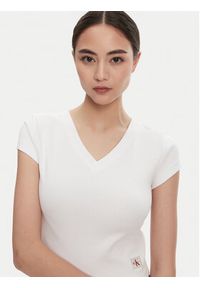Calvin Klein Jeans T-Shirt LV047C910G Biały Regular Fit. Kolor: biały. Materiał: bawełna #3