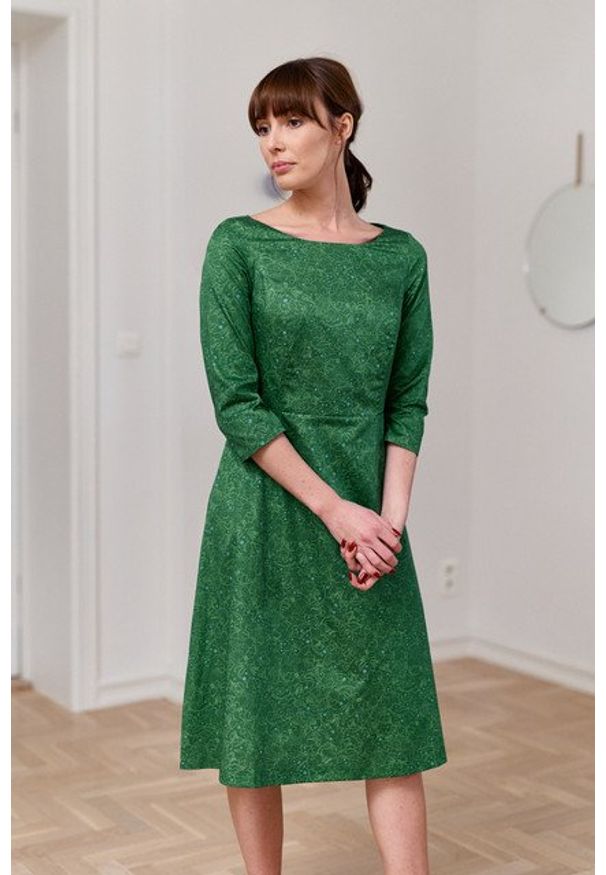 Marie Zélie - Sukienka Asteria Idella zielona. Kolor: zielony. Materiał: bawełna, skóra, materiał. Wzór: gładki. Typ sukienki: trapezowe. Styl: klasyczny