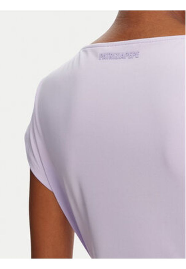 Patrizia Pepe Sukienka codzienna 2A2871/J294-M531 Fioletowy Regular Fit. Okazja: na co dzień. Kolor: fioletowy. Materiał: syntetyk. Typ sukienki: proste. Styl: casual