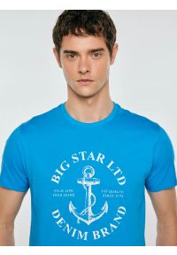 Big-Star - Koszulka męska z kontrastowym nadrukiem niebieska Kartes 401. Okazja: na co dzień. Kolor: niebieski. Materiał: dzianina, bawełna. Wzór: nadruk. Styl: casual, klasyczny, elegancki #3