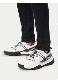 Versace Jeans Couture Sneakersy 79YA3SN2 ZSD01 Biały. Kolor: biały. Materiał: materiał #7