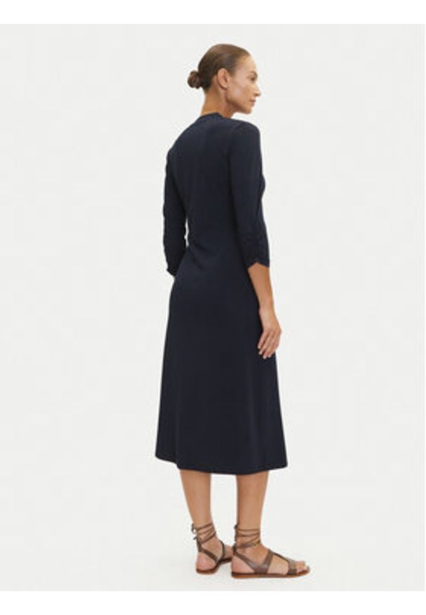 Tatuum Sukienka codzienna Linda T2506.195 Granatowy Regular Fit. Okazja: na co dzień. Kolor: niebieski. Materiał: bawełna. Typ sukienki: proste. Styl: casual
