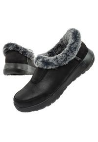 skechers - Buty zimowe Skechers ON-THE SLIP-INS. Kolor: czarny. Materiał: skóra ekologiczna. Szerokość cholewki: normalna. Sezon: zima. Model: Skechers Sport. Sport: turystyka piesza