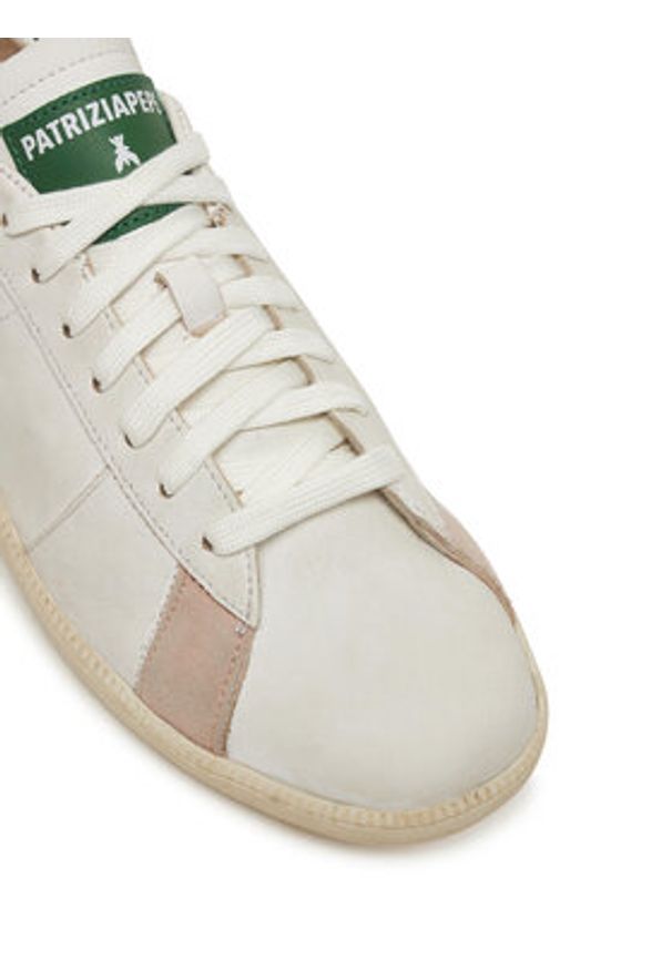 Patrizia Pepe Sneakersy SKIN 2Z0068/L150-FF70 Biały. Kolor: biały. Materiał: skóra