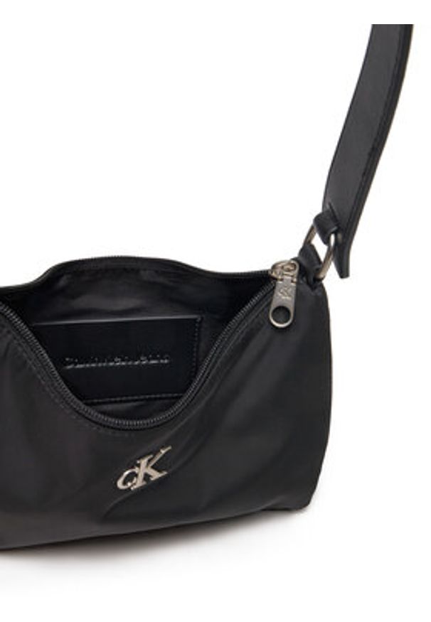 Calvin Klein Jeans Torebka K60K613124 Czarny. Kolor: czarny